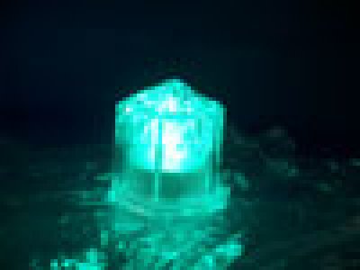 画像2: LED 光る氷 ライトキューブ LITECUBES クリスタルタイプ【自動スイッチ・単色タイプ】（オレンジ）２４個ケース売り