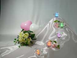 画像: LED 光る氷 ライトキューブ LITECUBES クリスタルタイプ・レッド・オレンジ・イエロー　1個売り